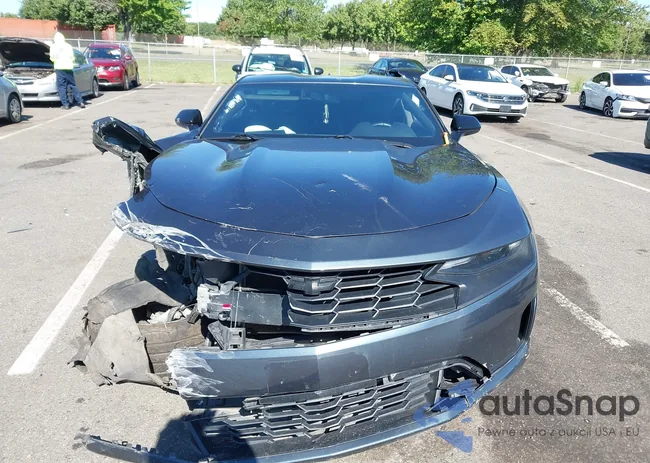 1G1FB1RS4M0103676: 43080747