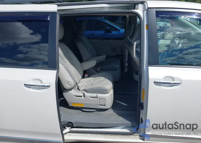 5TDDK3DC5BS018611: 43079842