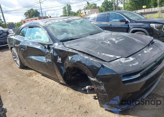 2C3CDBDK2SR547549: 43080068