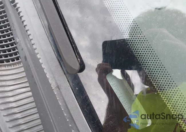 3FAFP07Z76R169733: 43081153