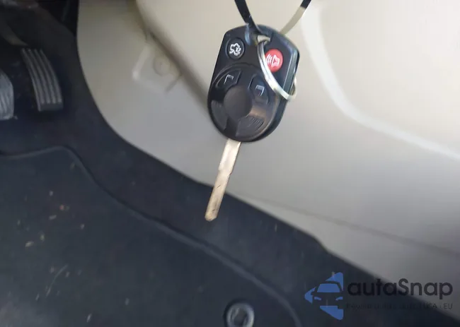 1FAHP3H21CL389729: 43081284