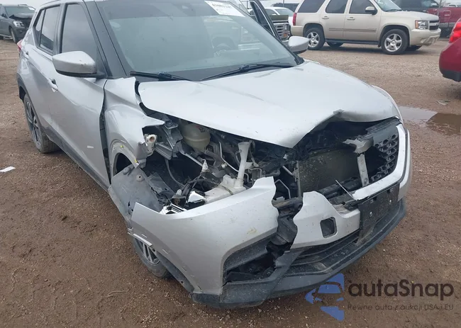 3N1CP5CV7LL496745: 43081347