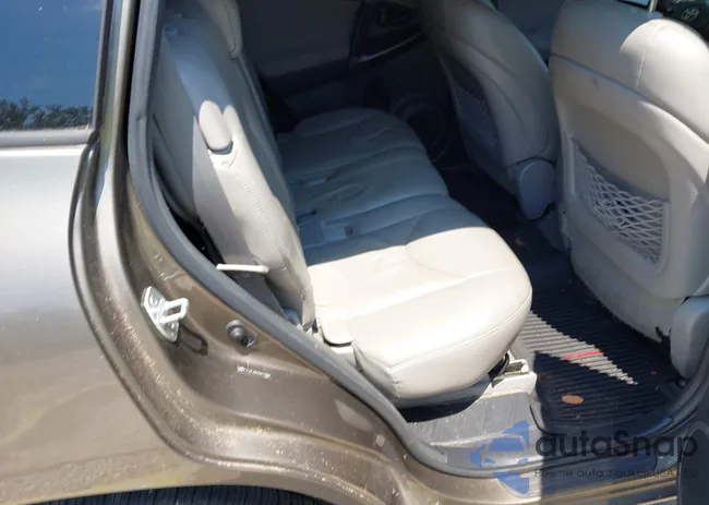 2T3ZF4DV4CW129068: 43081356