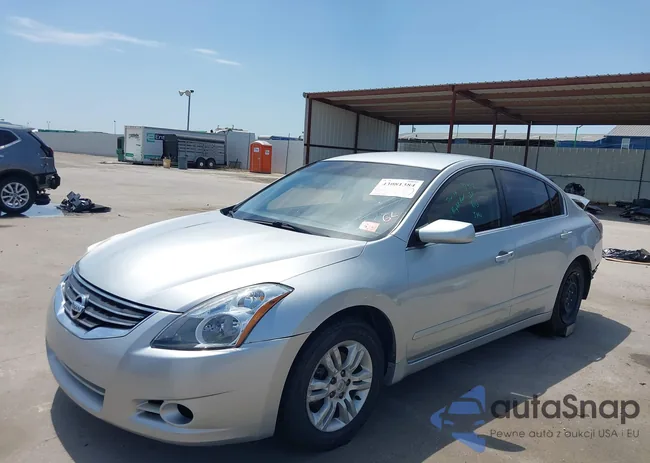 1N4AL2AP3BC183615: 43081384