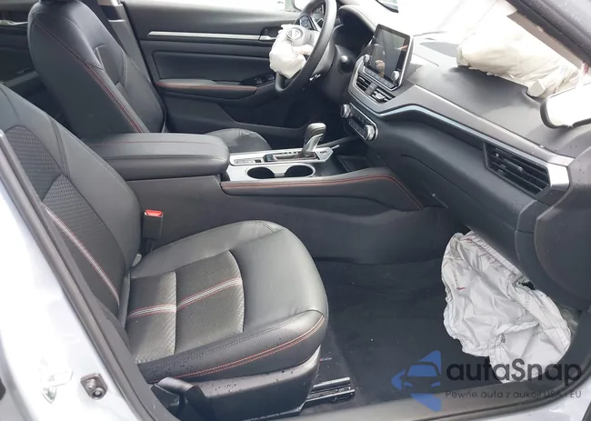 1N4BL4CW6SN326193: 43081449