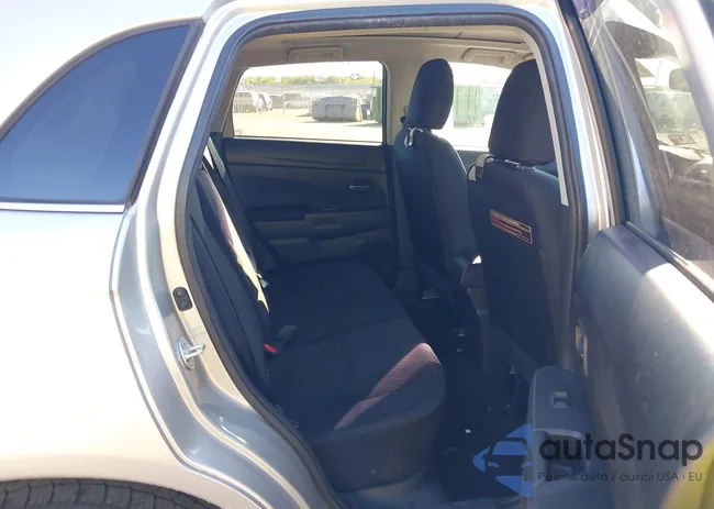 4A4AP4AU5DE011263: 43081558