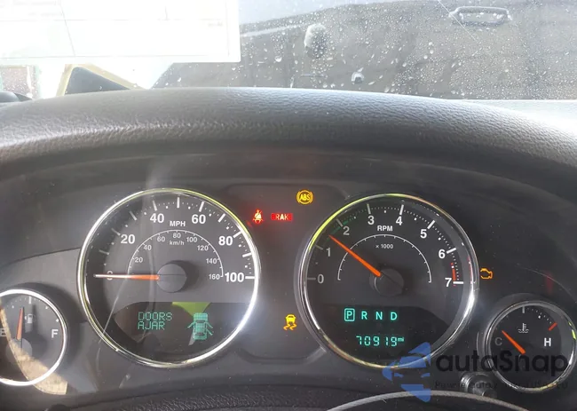 1C4BJWDG0GL187927: 43081570