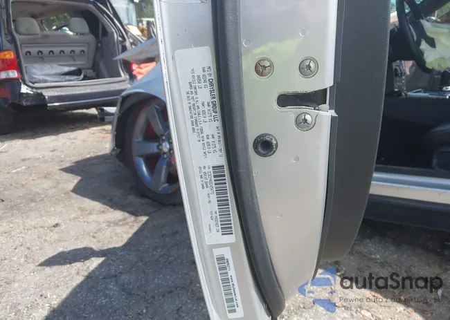 2C3CDYAG5CH254772: 43081638