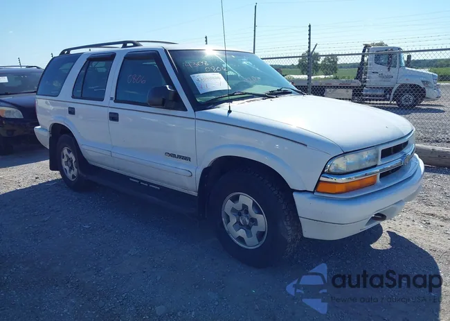 1GNDT13X33K124271: 43080806