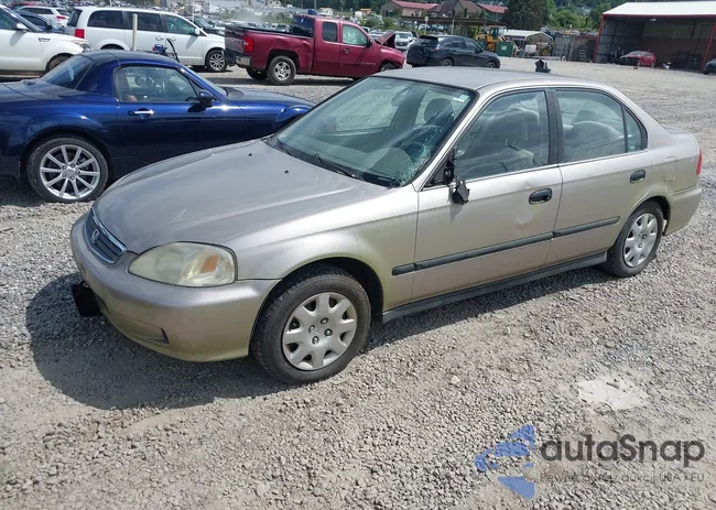 1HGEJ6574YL031890: 43080852