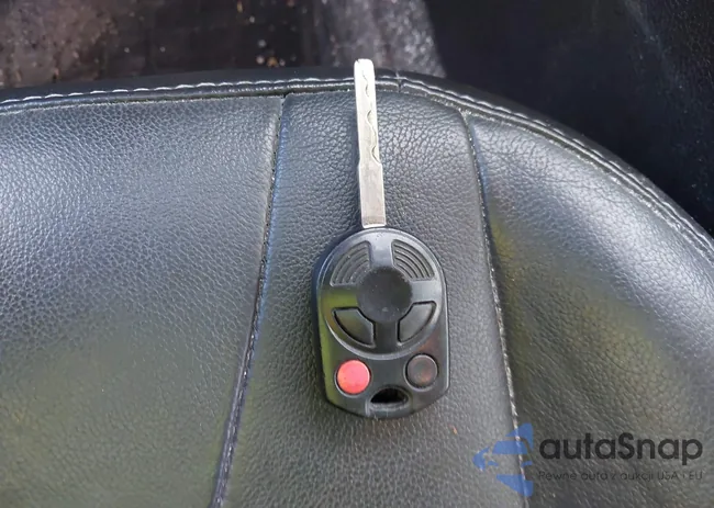 1FADP3F24DL218783: 43080872