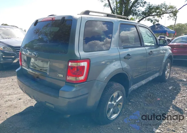 1FMCU0DG9BKB81904: 43080975