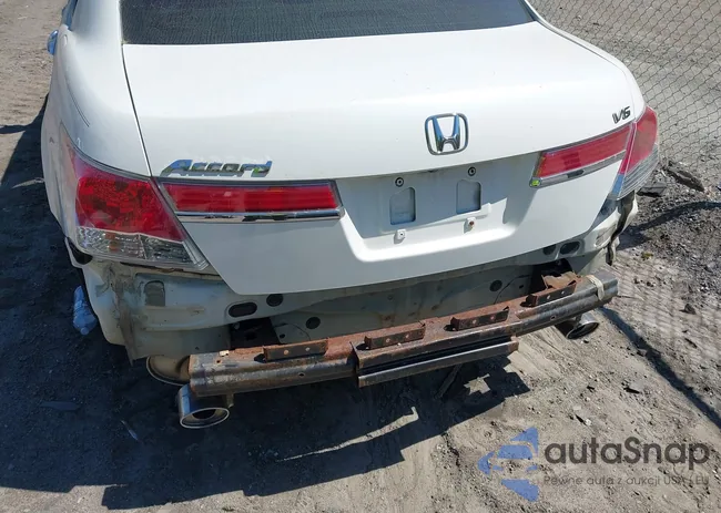 1HGCP3F86CA002374: 43082167