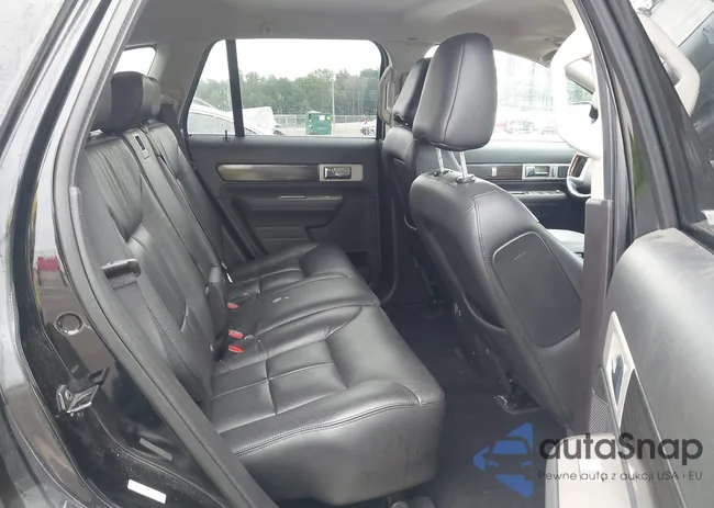 2LMDU68C17BJ30191: 43082250