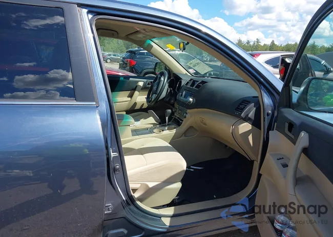 5TDBK3EH3BS056405: 43082404