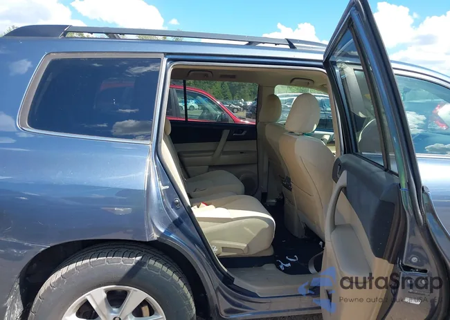 5TDBK3EH3BS056405: 43082404