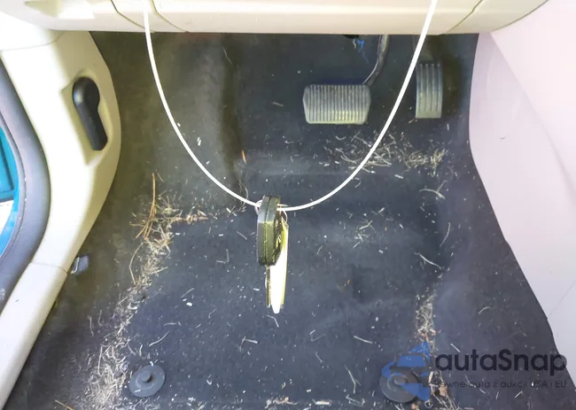 1FADP3F26GL210639: 43082430