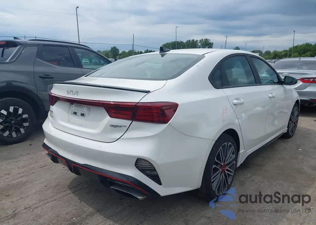 3KPF44AC1PE683388: 43082475