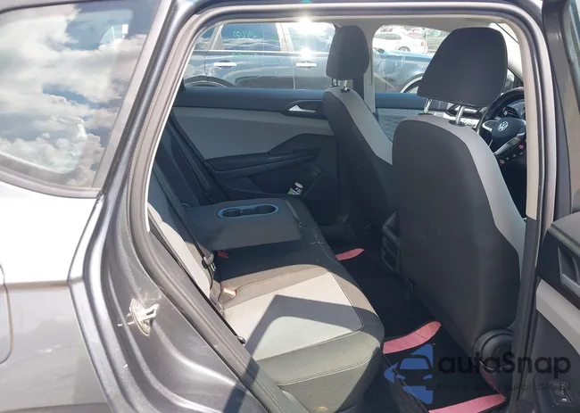 3VVMX7B21NM032255: 43082549