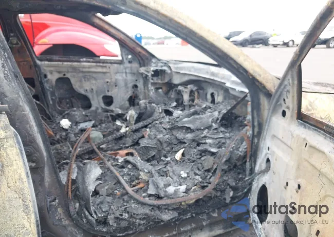 2G1WG5EK7B1135814: 43082563