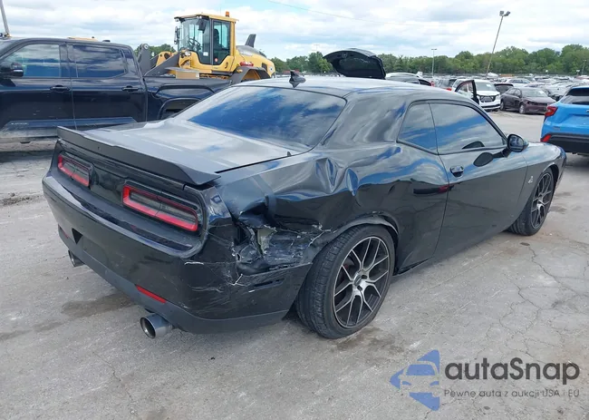 2C3CDZFJXGH158118: 43082577