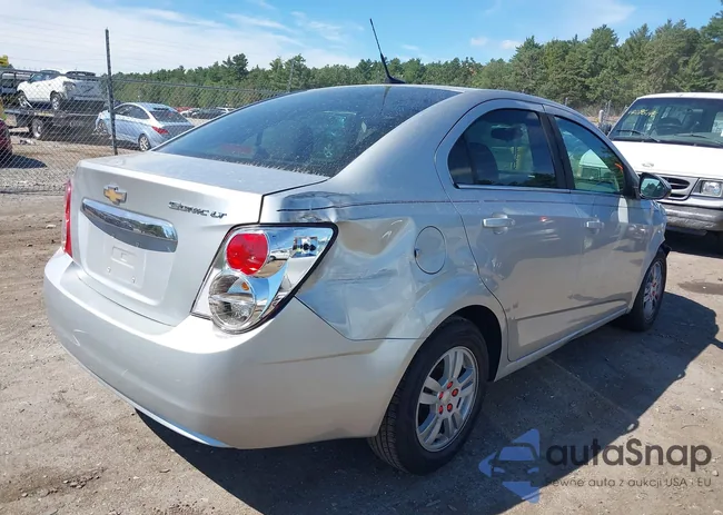 1G1JC5SH6E4142650: 43082635