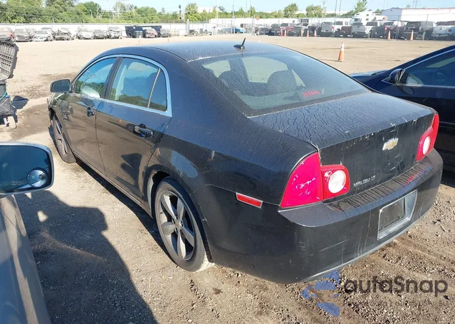 1G1ZC5E14BF356330: 43082654