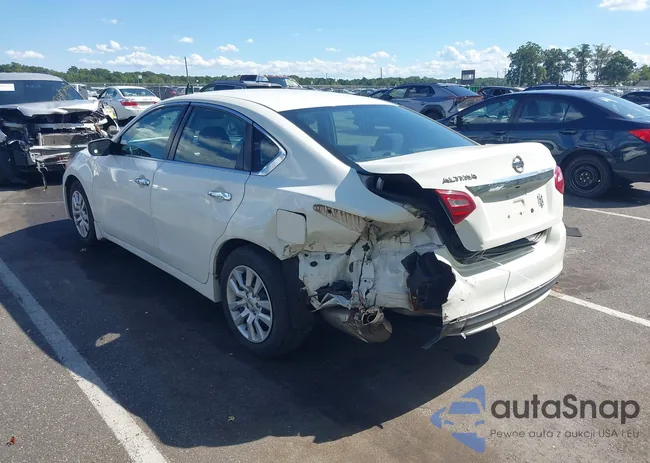 1N4AL3APXJC104834: 43081860