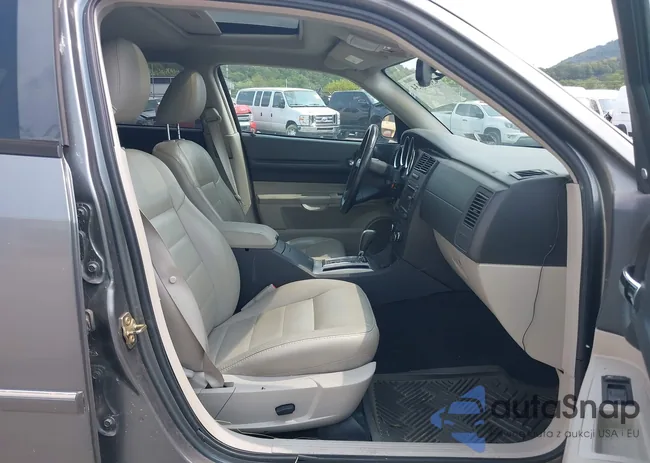 2D4GZ58295H557809: 43082034