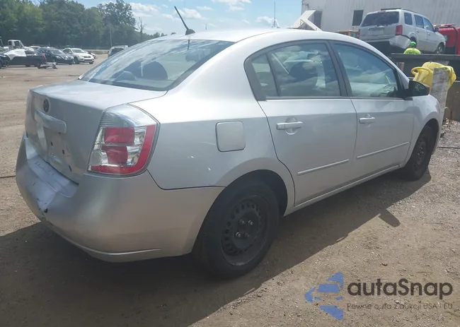 3N1AB61E28L761299: 43082061