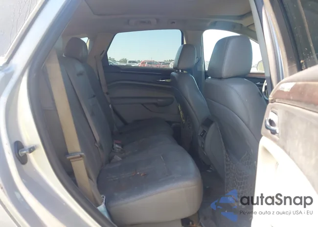 3GYFNAEY4AS513272: 43083293