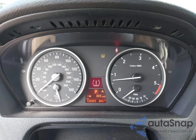 5UXZW0C51BL658729: 43083300