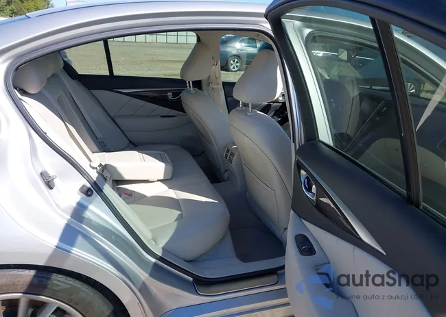 JN1EV7AP8JM353725: 43083411