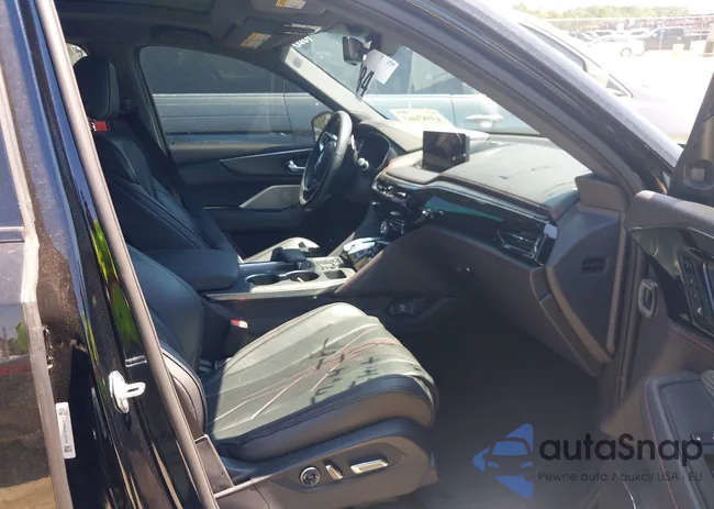 5J8YD8H84NL005256: 43083463