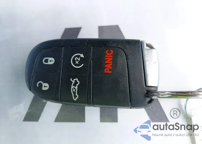 2C3CDXBG4LH186683: 43083477