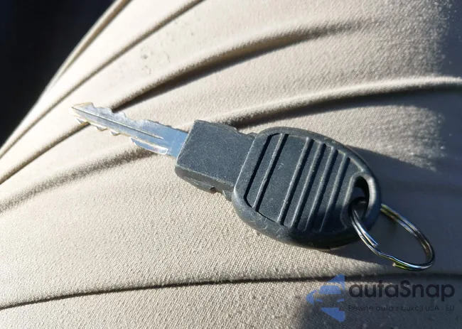 1C3CDFAA7GD703923: 43083499