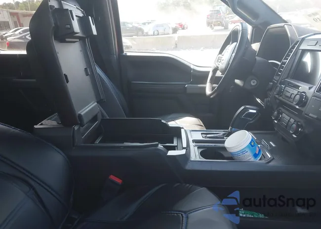 1FTEW1EG0JKF86513: 43083549