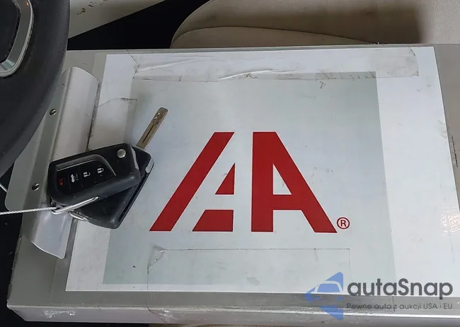 4T1B11HK9KU681980: 43083575