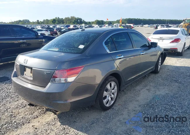 1HGCP36888A050692: 43083589