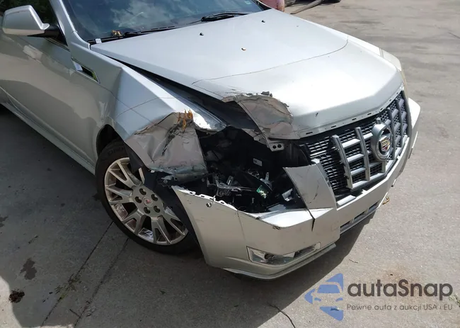 1G6DJ1E3XC0100203: 43083679