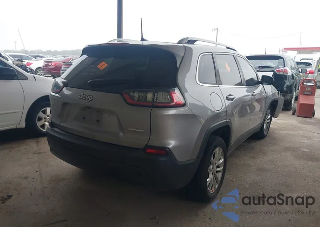 1C4PJLCB6KD145744: 43083725