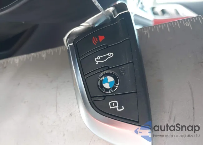 WBS33BA03PCL58483: 43083736