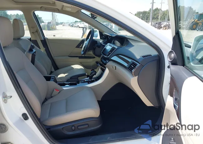 1HGCR3F93HA035701: 43082811