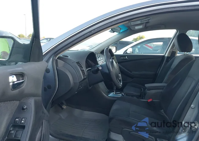 1N4AL2AP5CC176926: 43083059