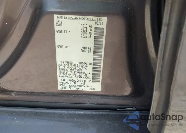 1N4AL3AP6DC251057: 43084244