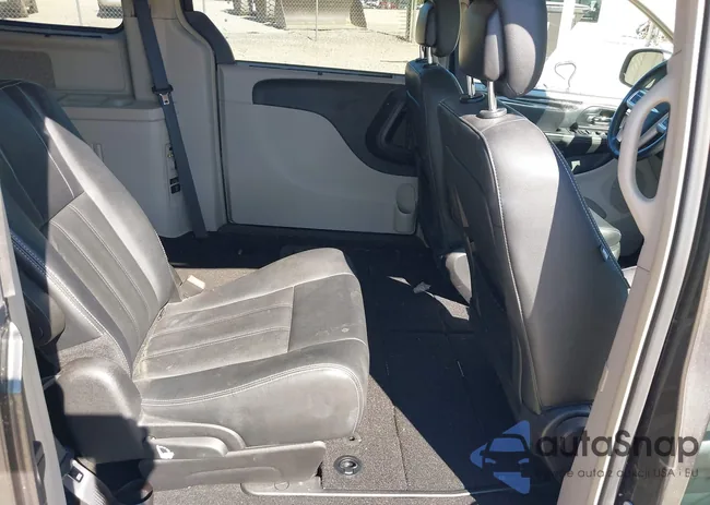 2C4RC1BG3GR246636: 43084294