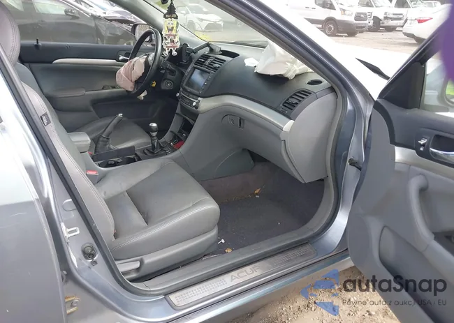 JH4CL95954C045955: 43084479