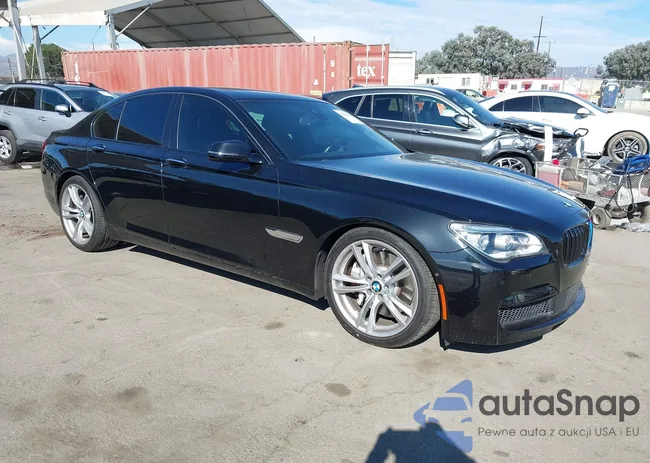 WBAYA8C57ED825276: 43084618