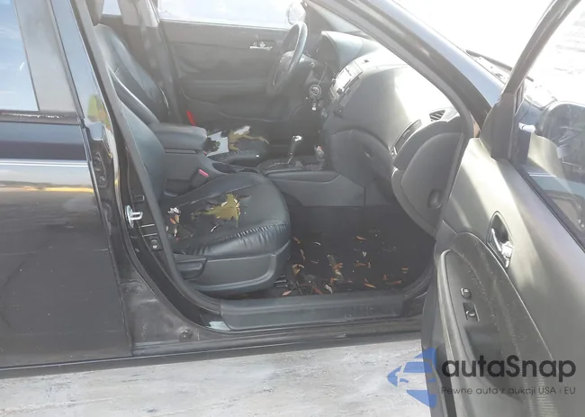 KMHDC8AE2CU131361: 43083781