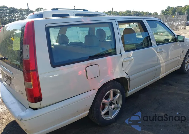 YV1LW61J7Y2647897: 43083806